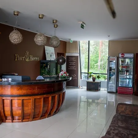Port Hotel 4*